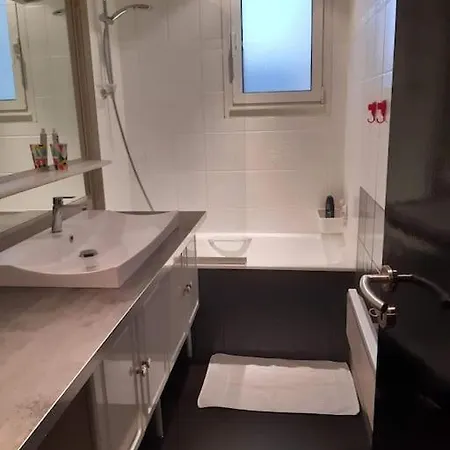 Le Petit Nid Holiday home Saint-Loubes